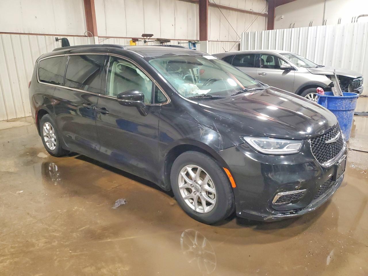 2022 CHRYSLER Pacifica