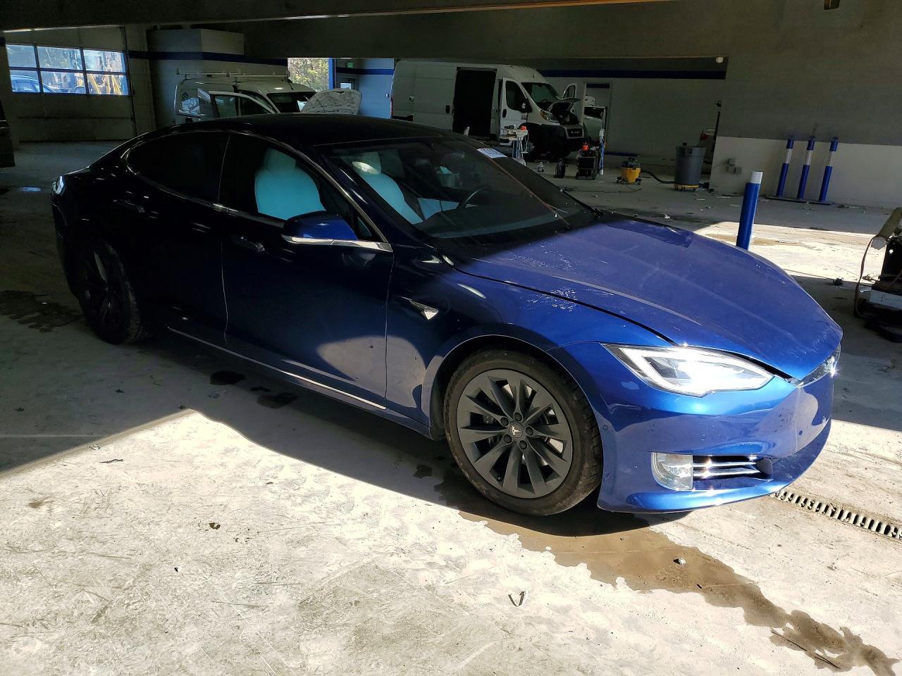 2021 TESLA MODEL S