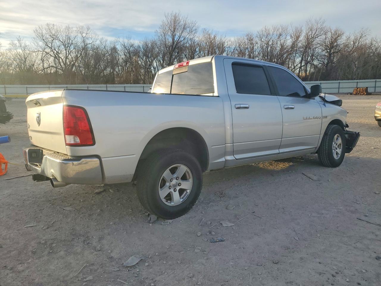 2011 DODGE RAM 1500
