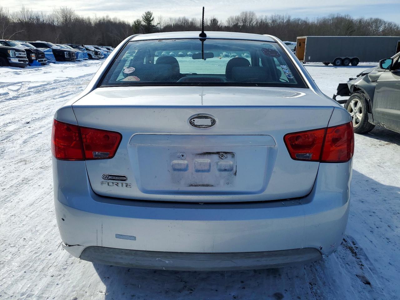 2013 KIA FORTE