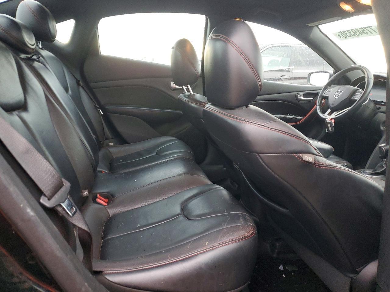2015 DODGE Dart