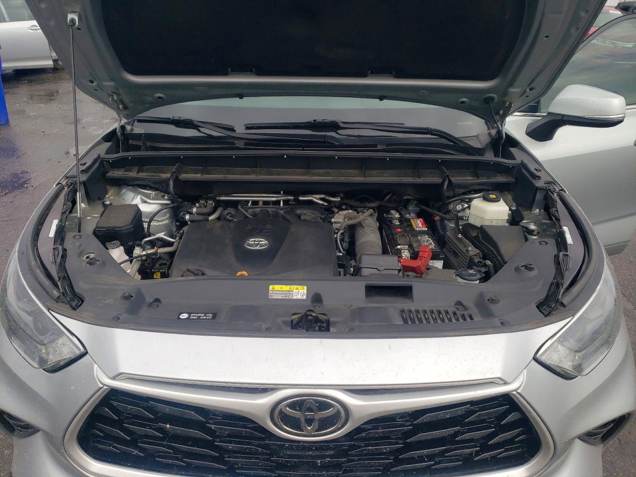 2021 TOYOTA HIGHLANDER