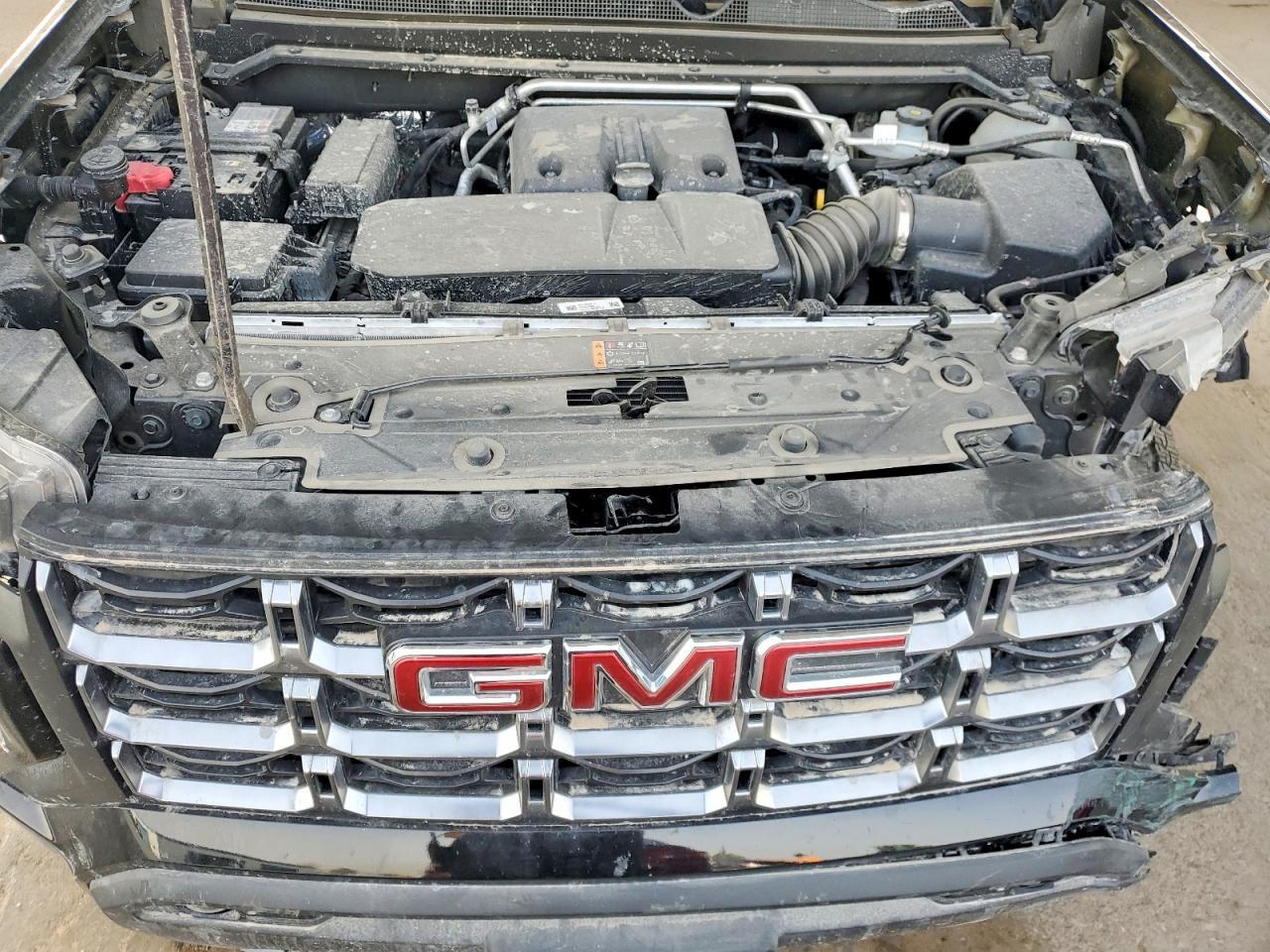 2025 GMC CANYON