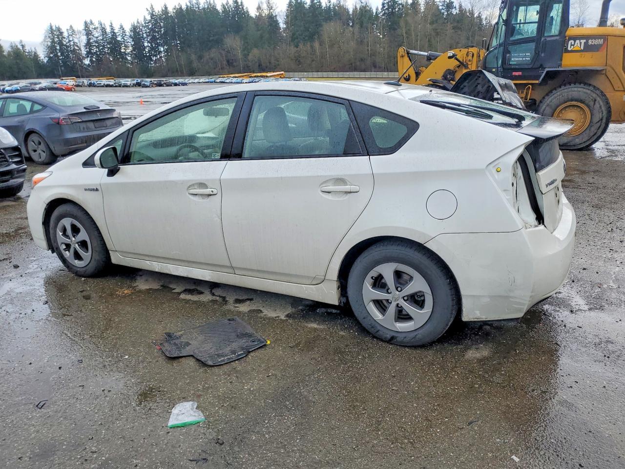 2014 TOYOTA PRIUS