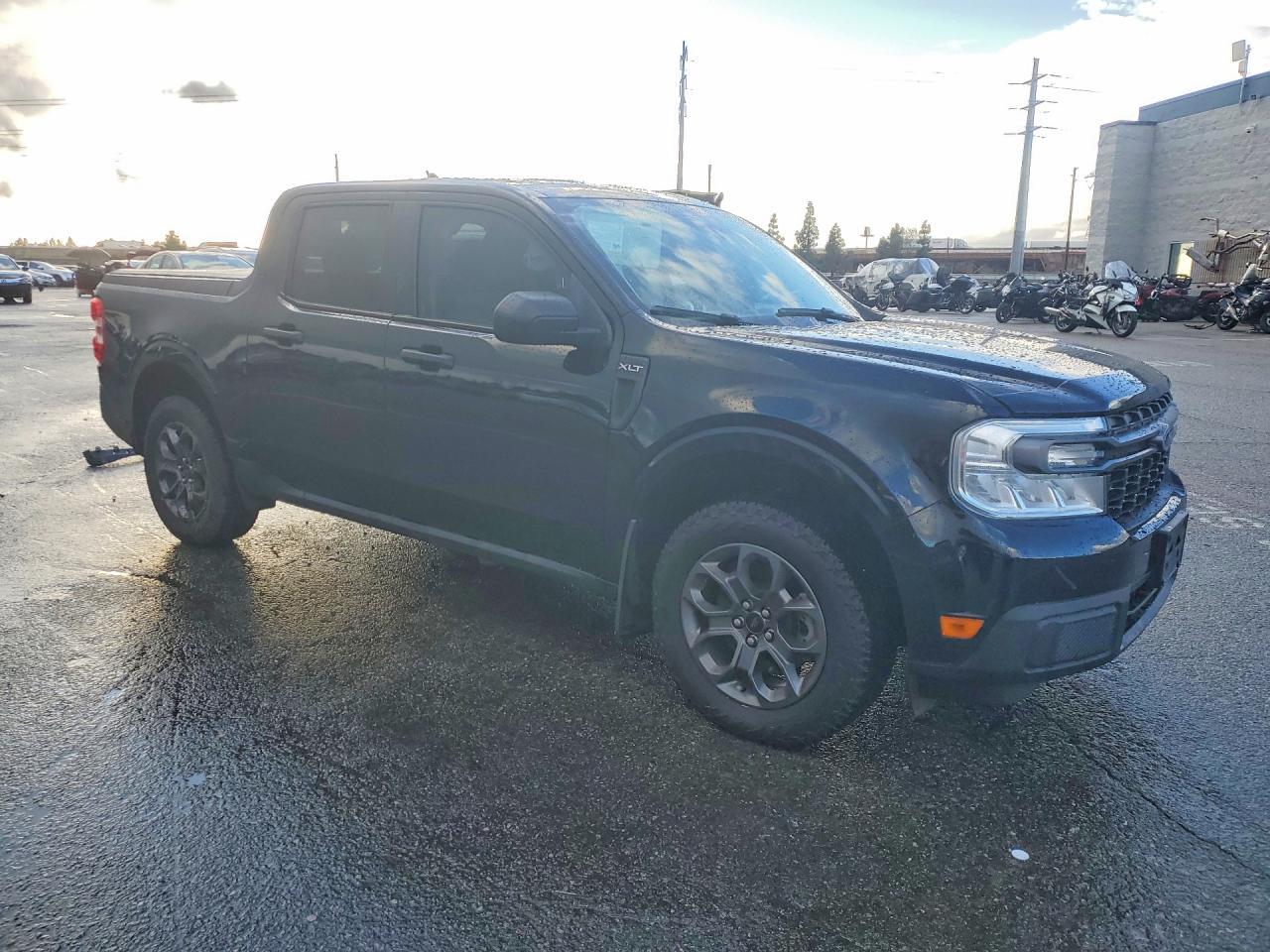 2023 FORD Maverick