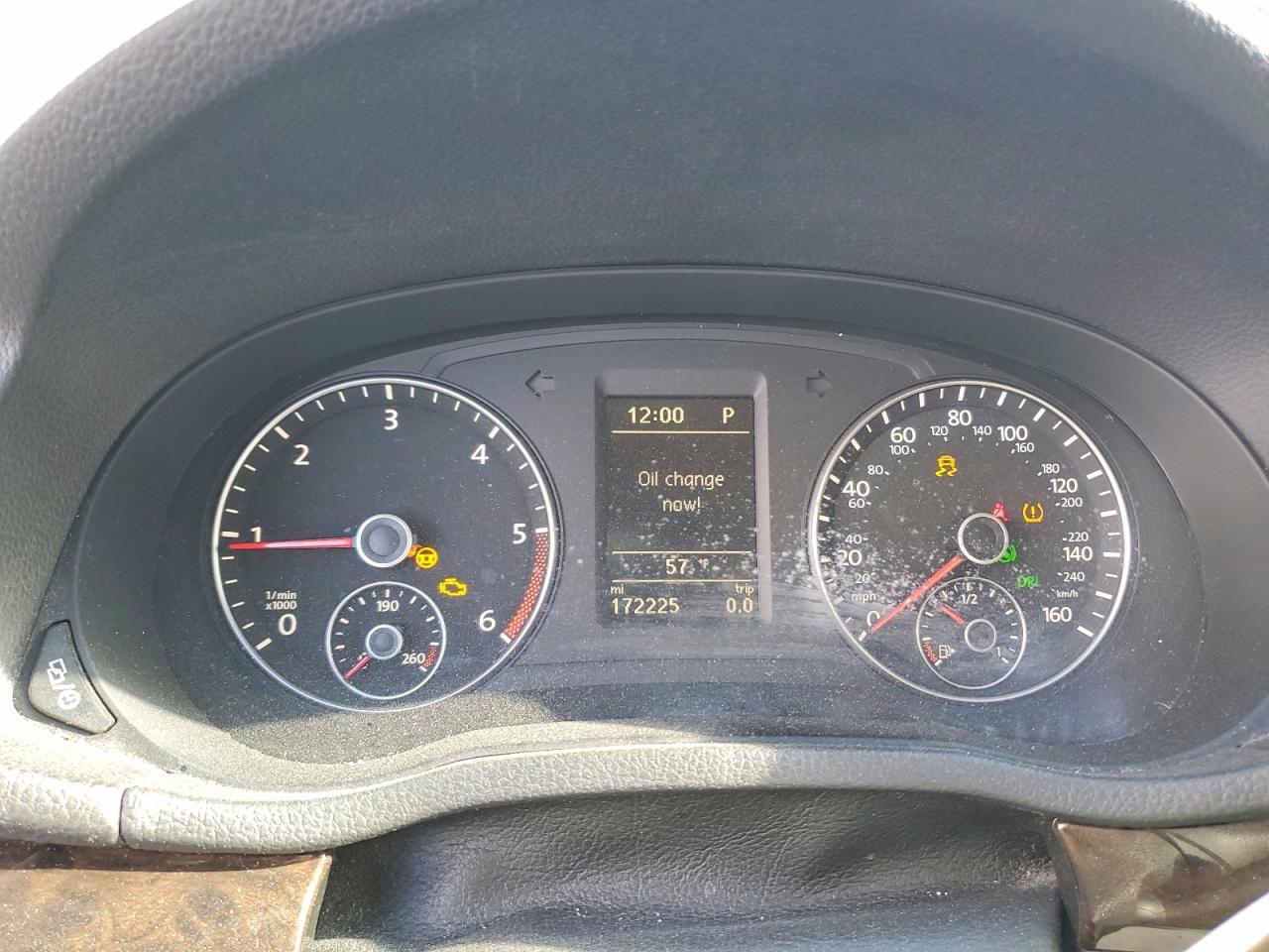 2015 VOLKSWAGEN Passat