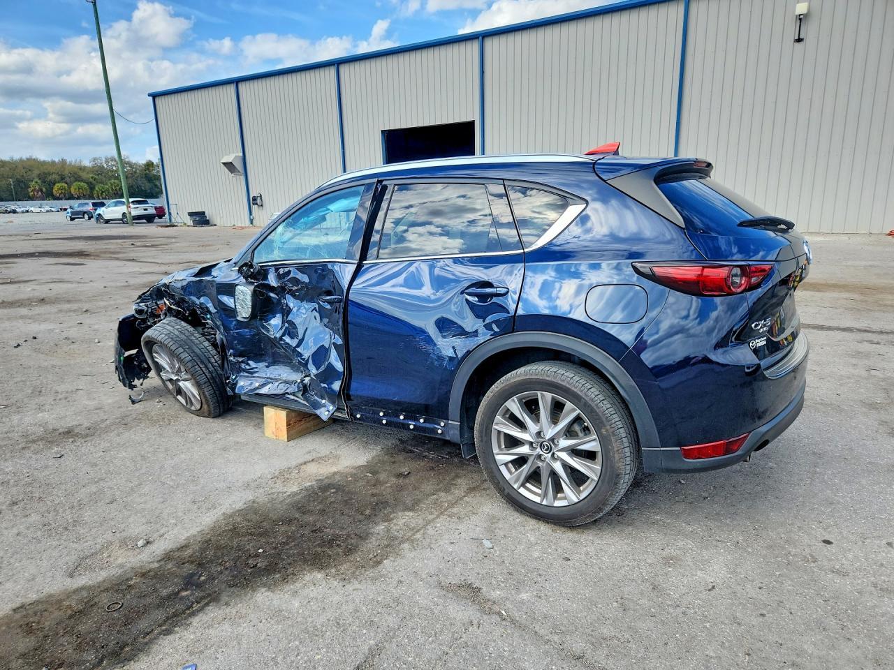 2020 MAZDA CX-5