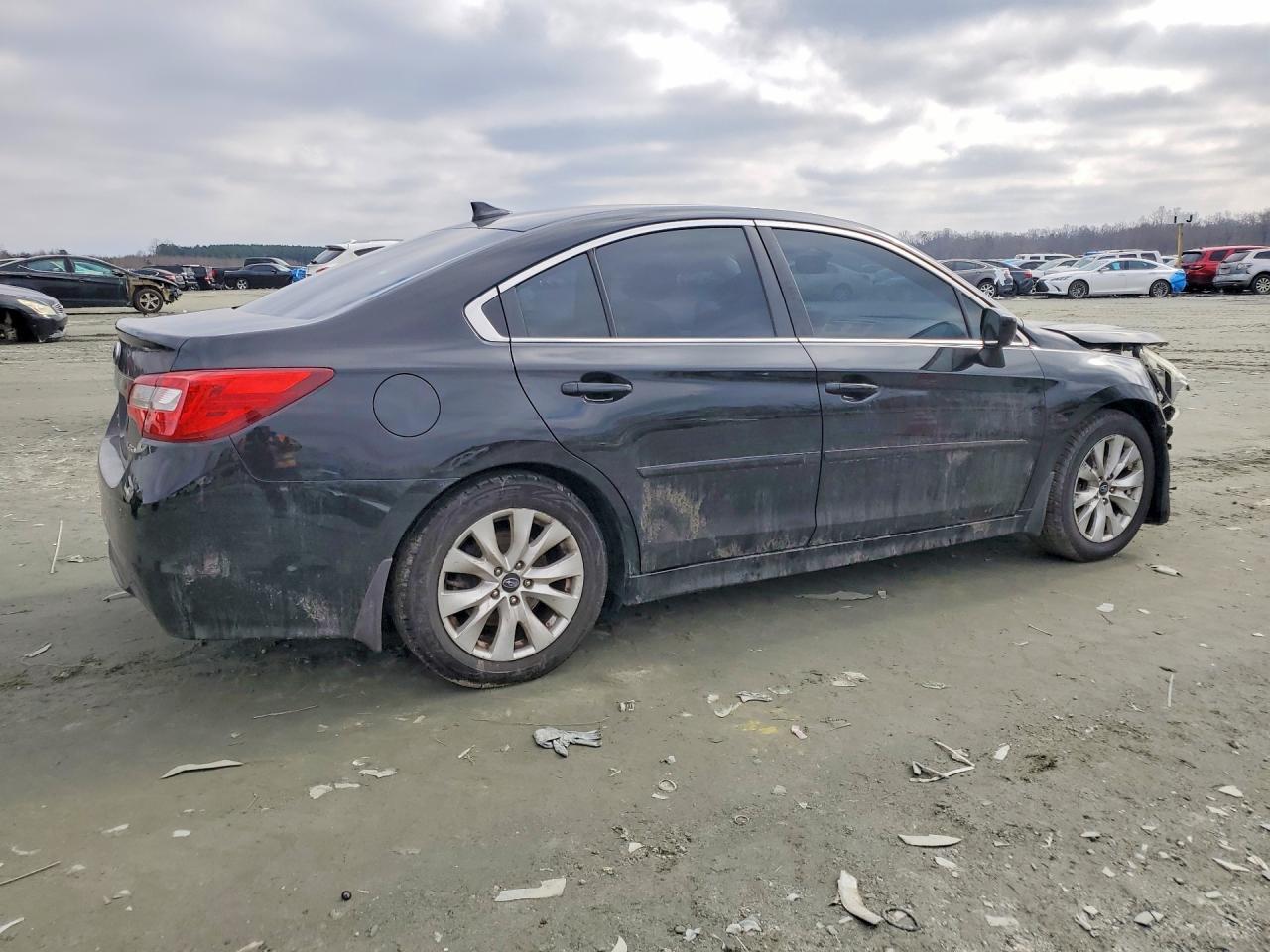 2016 SUBARU Legacy