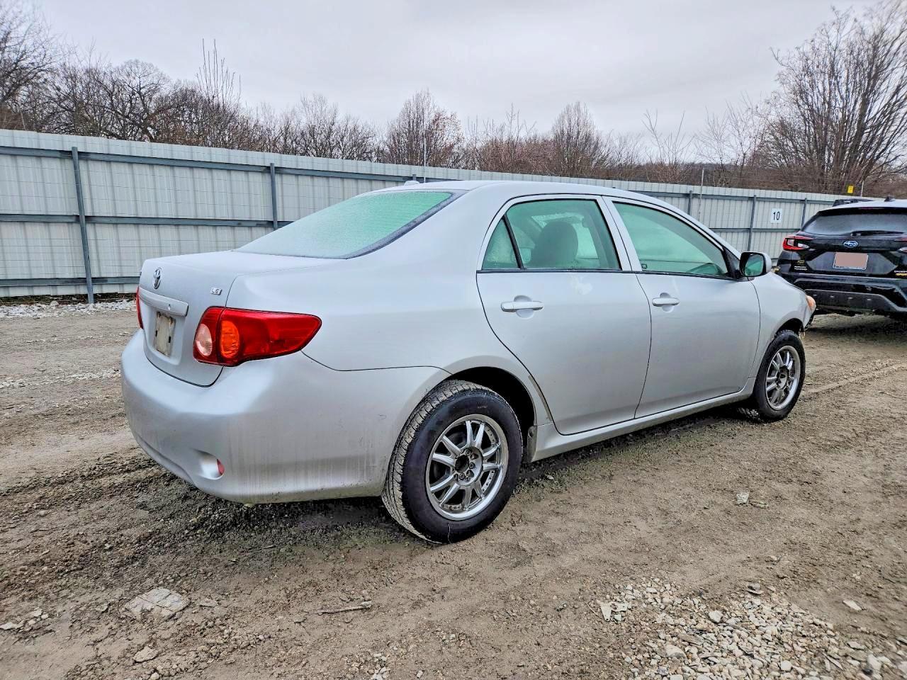 2010 TOYOTA COROLLA