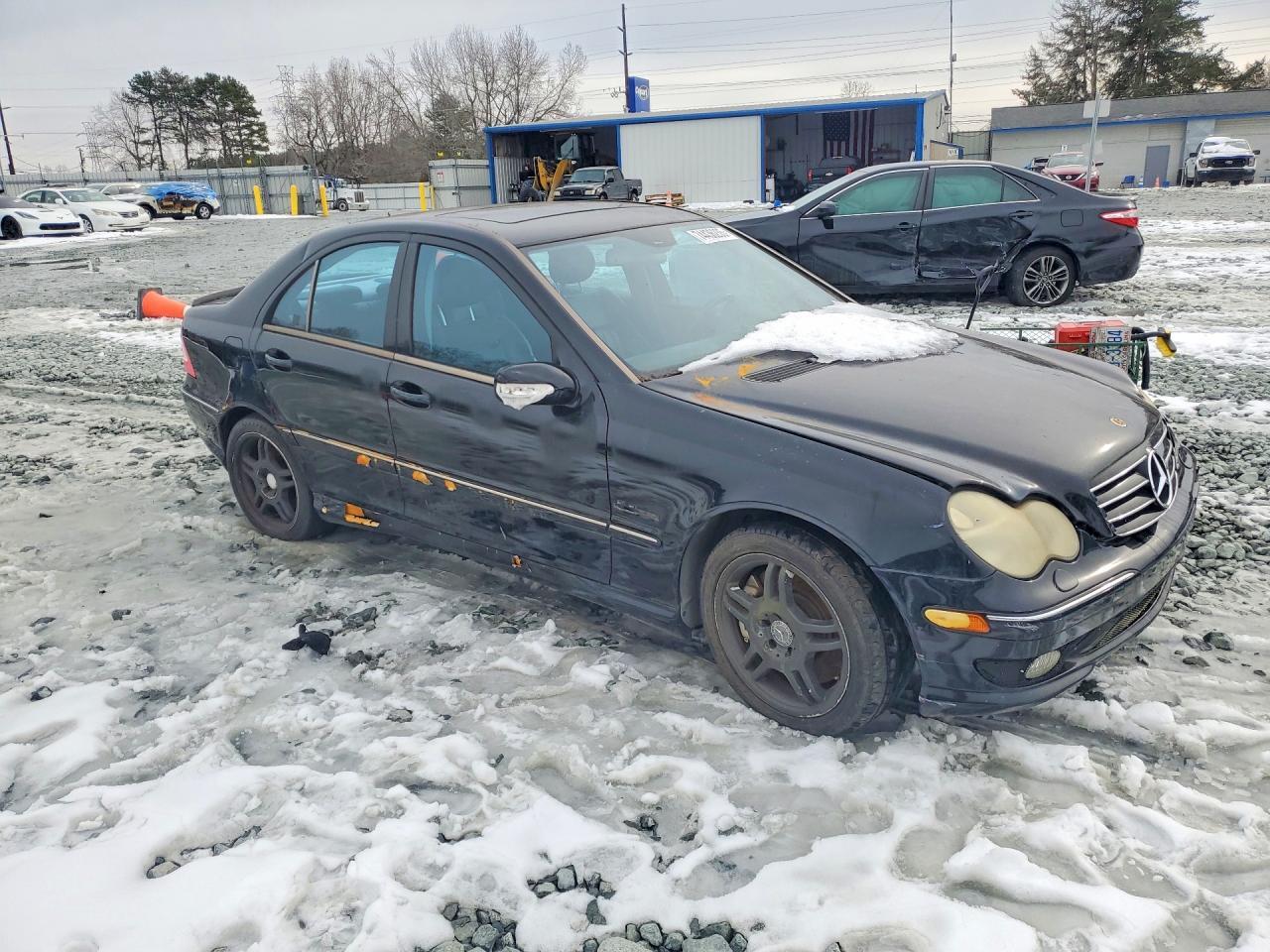 2002 MERCEDES-BENZ C-CLASS