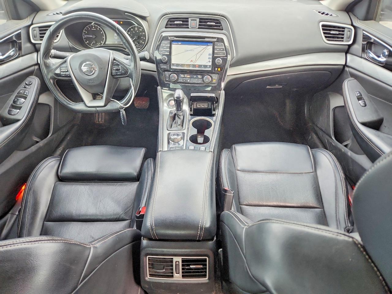 2017 NISSAN Maxima