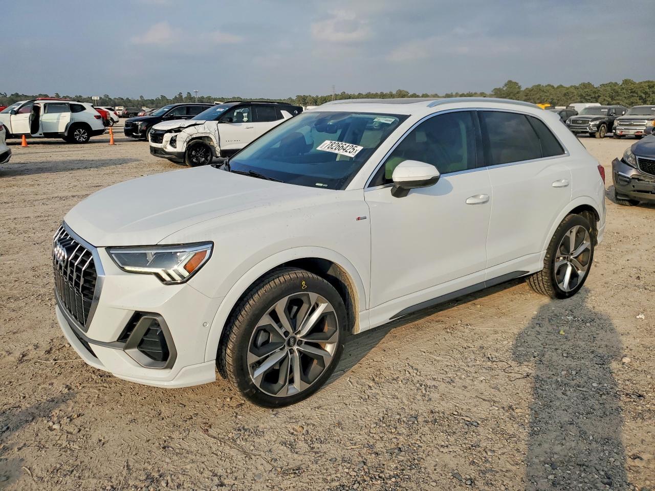 2021 AUDI Q3