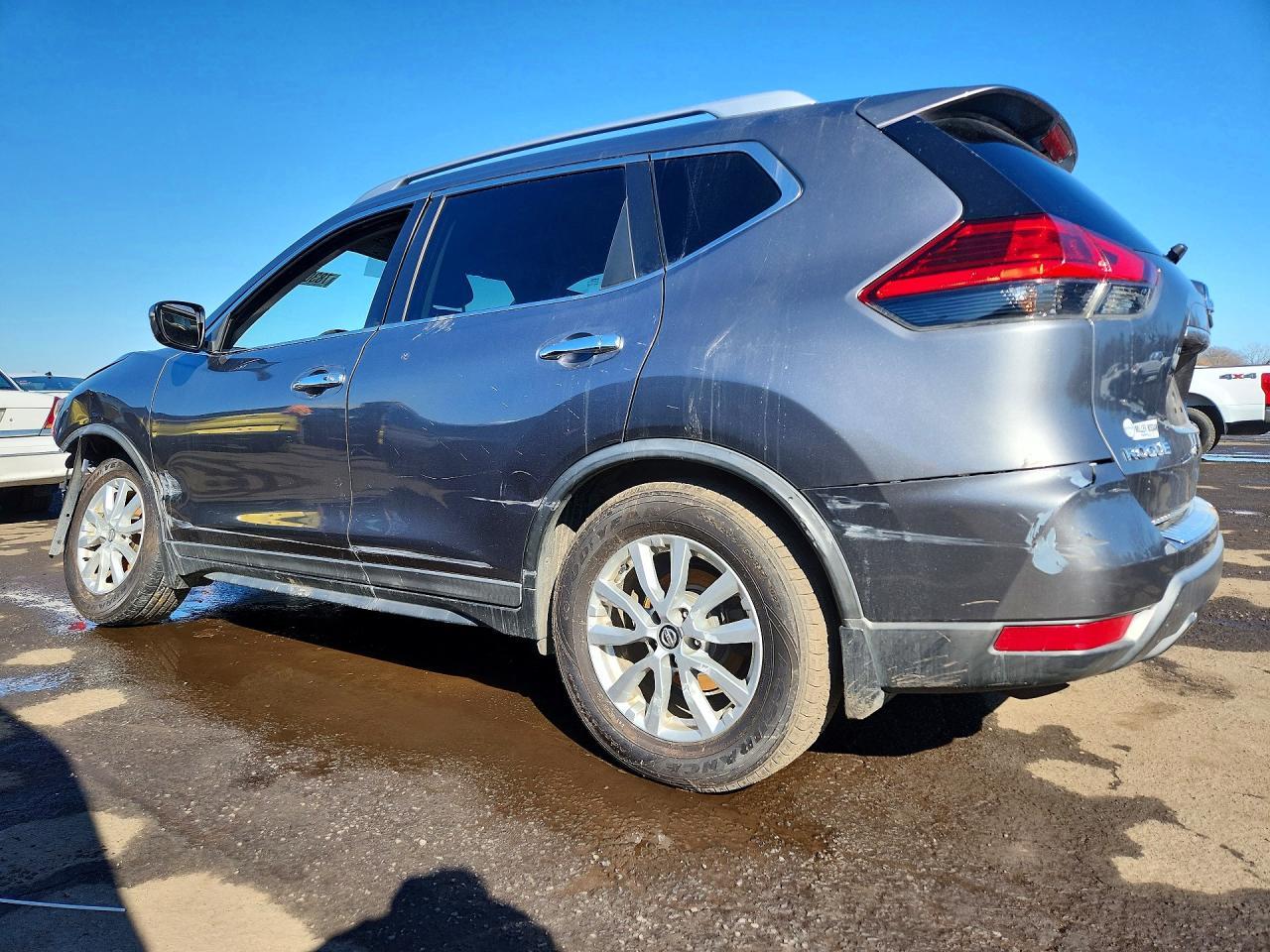 2017 NISSAN ROGUE