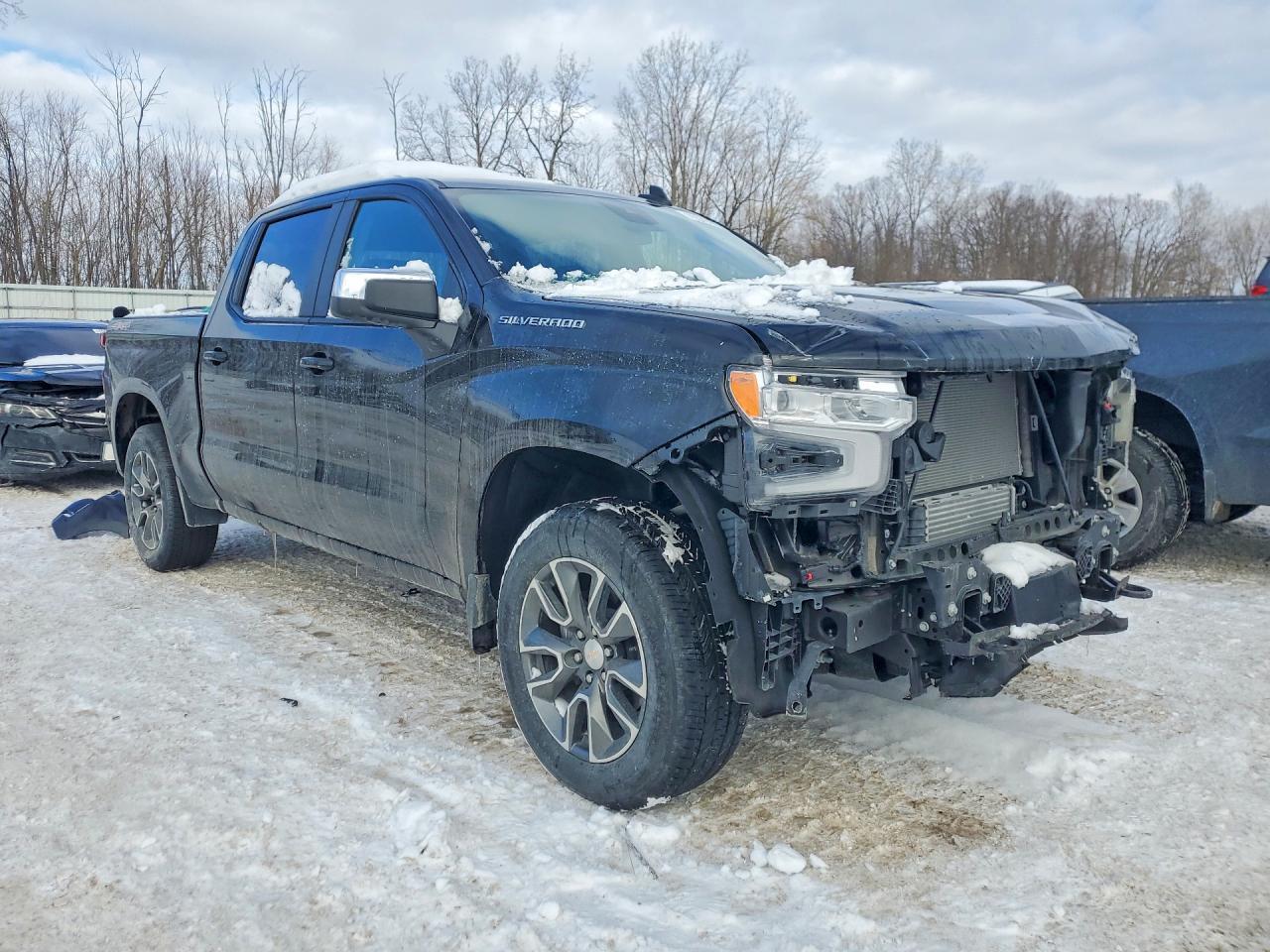 2025 CHEVROLET Silverado