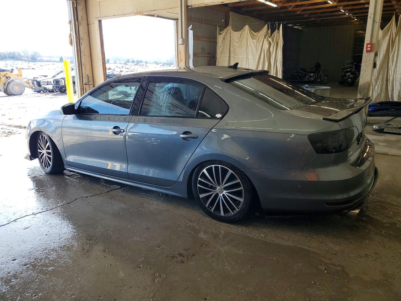 2015 VOLKSWAGEN JETTA