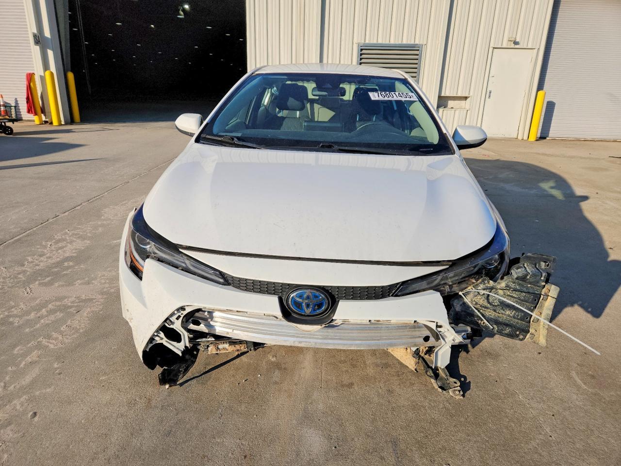 2021 TOYOTA COROLLA