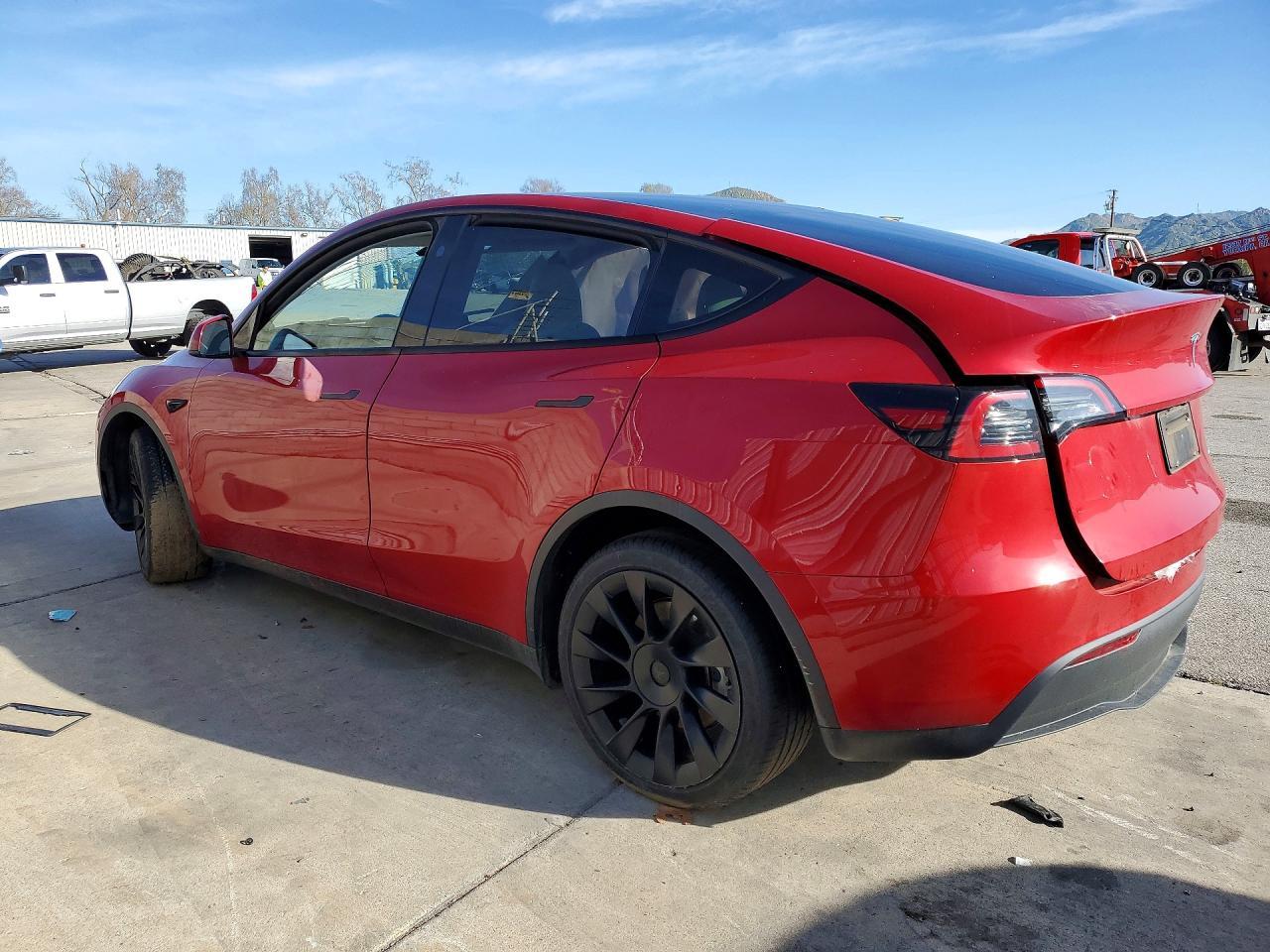 2023 TESLA MODEL Y