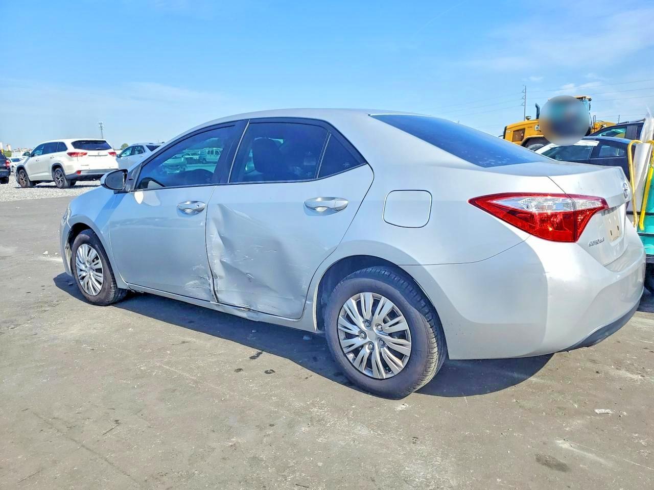 2015 TOYOTA COROLLA