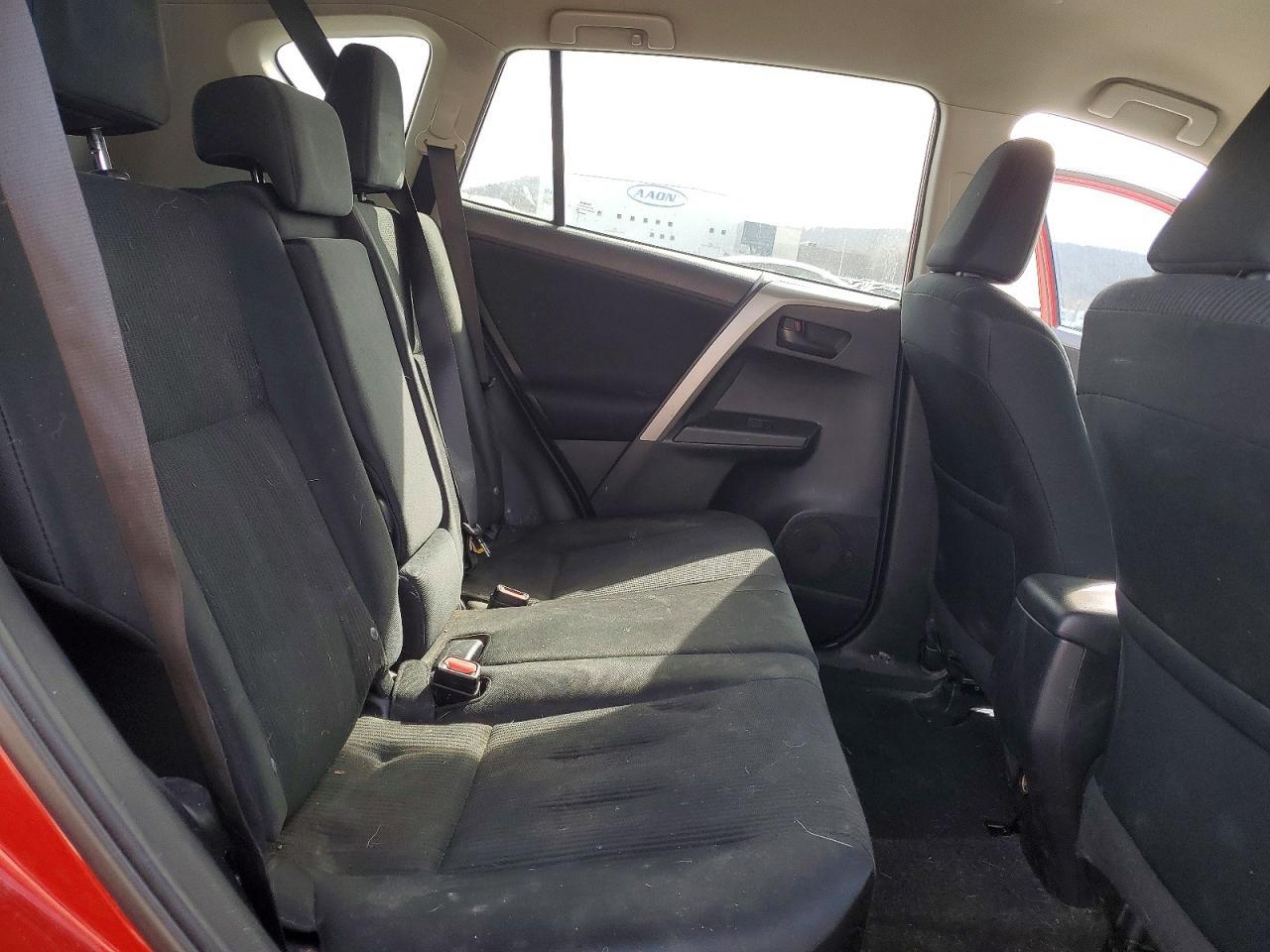 2016 TOYOTA RAV4