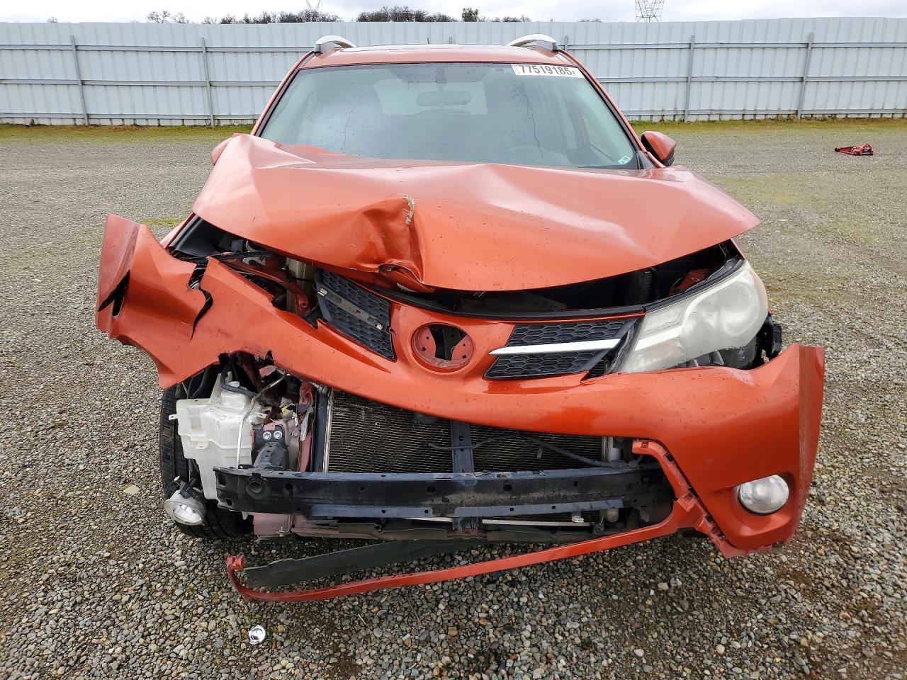 2015 TOYOTA RAV4