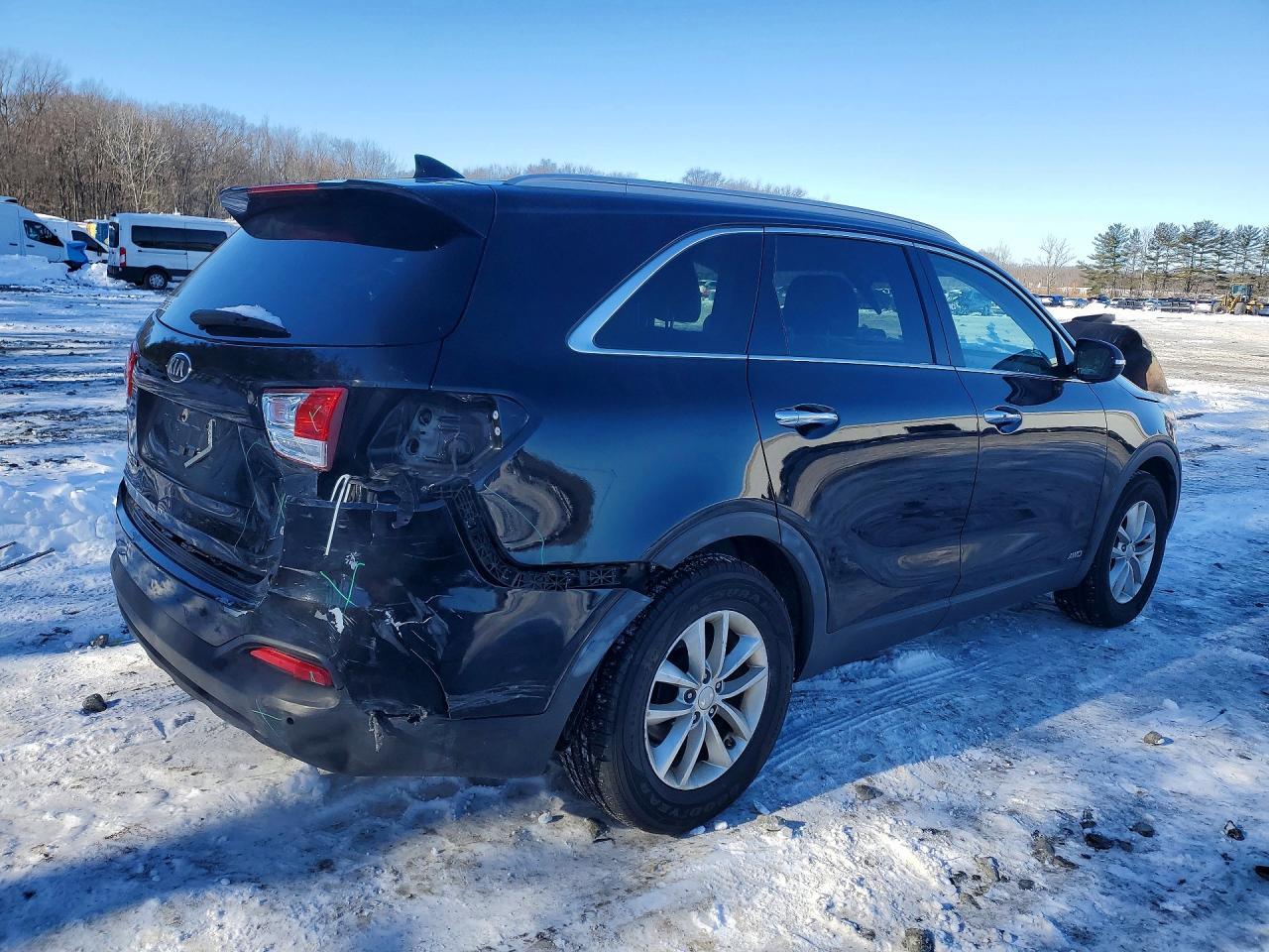 2017 KIA SORENTO