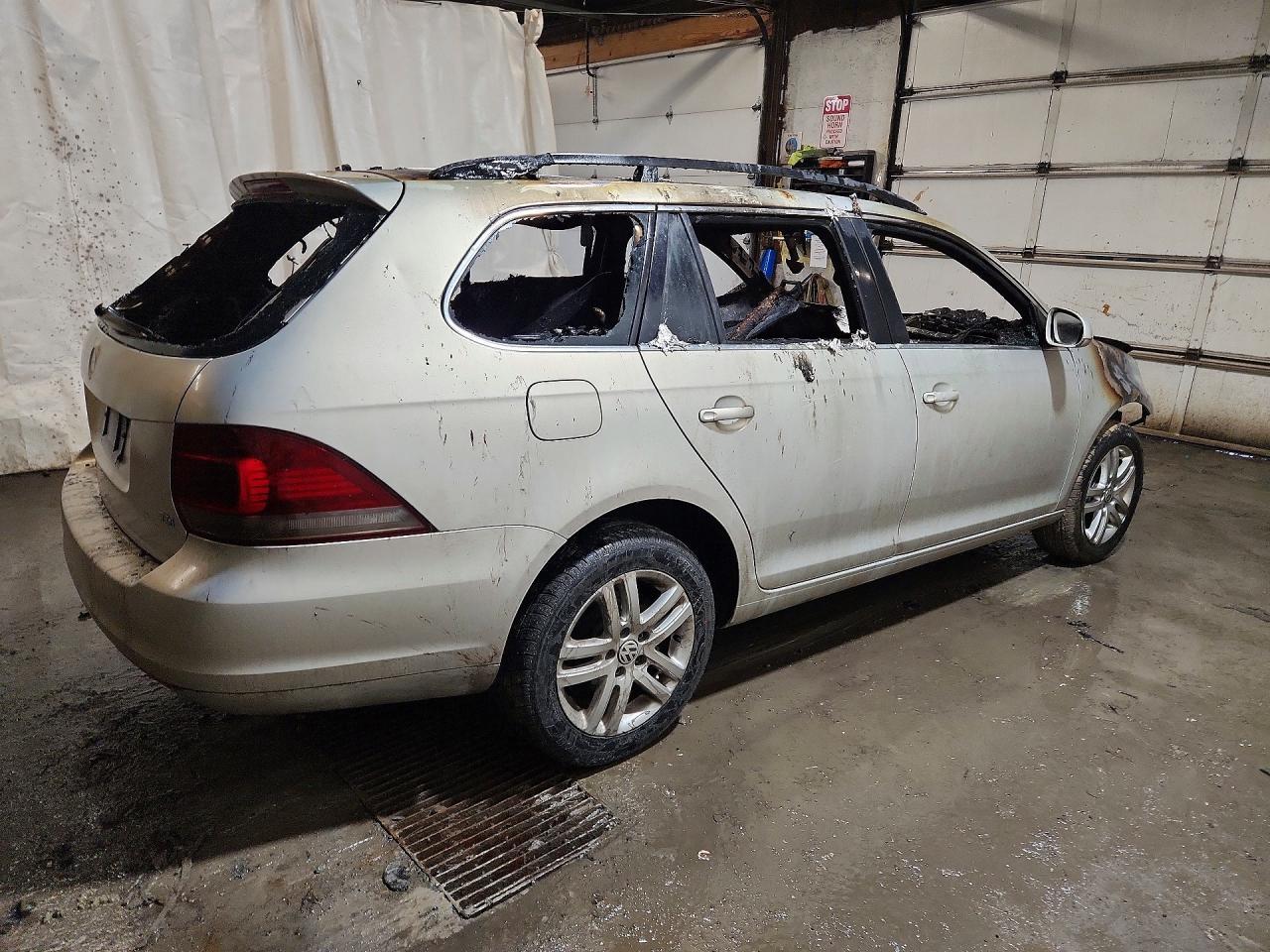 2012 VOLKSWAGEN JETTA