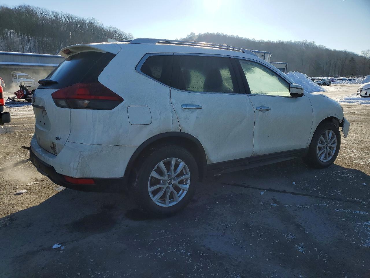 2019 NISSAN