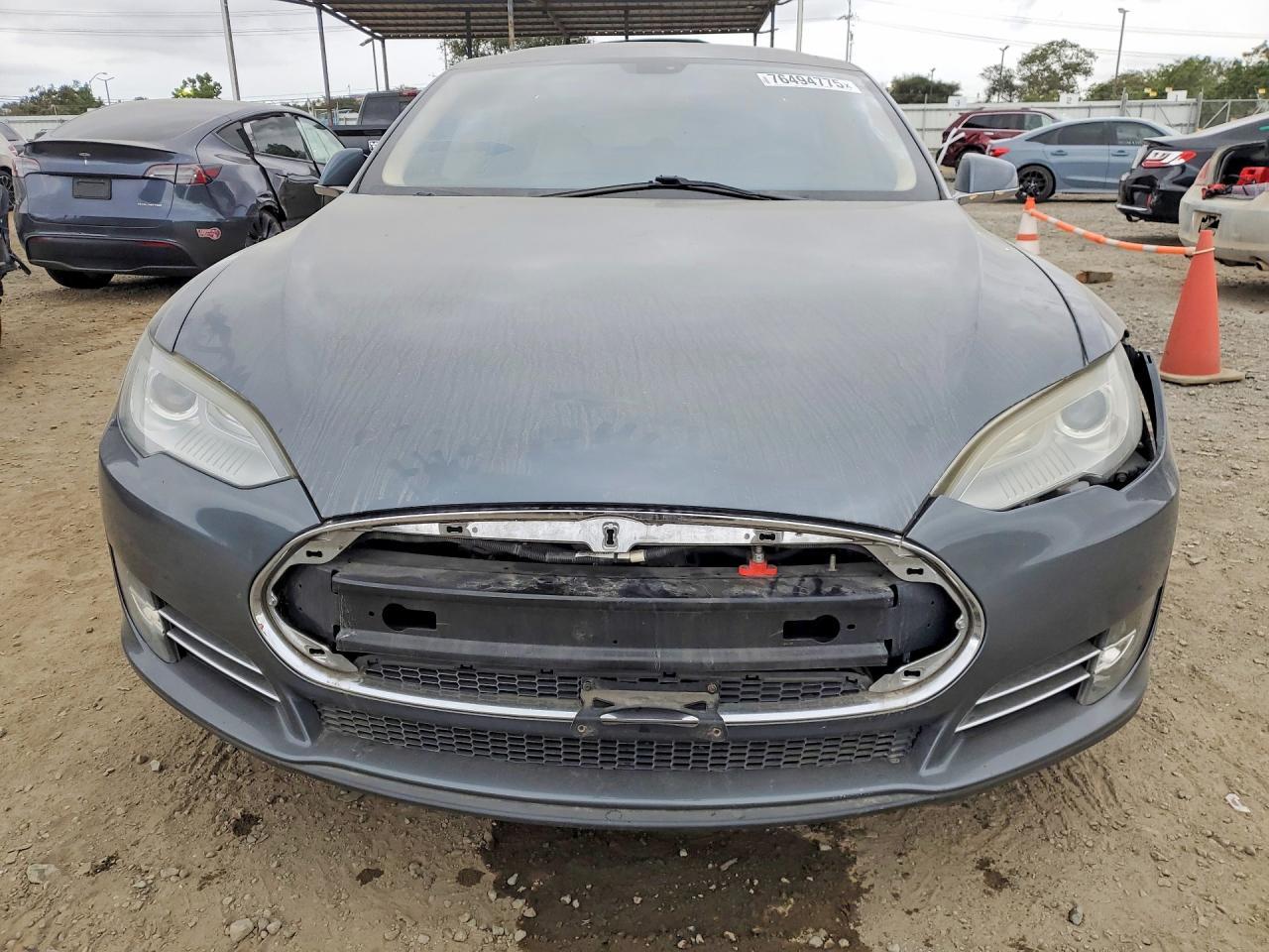 2013 TESLA MODEL S