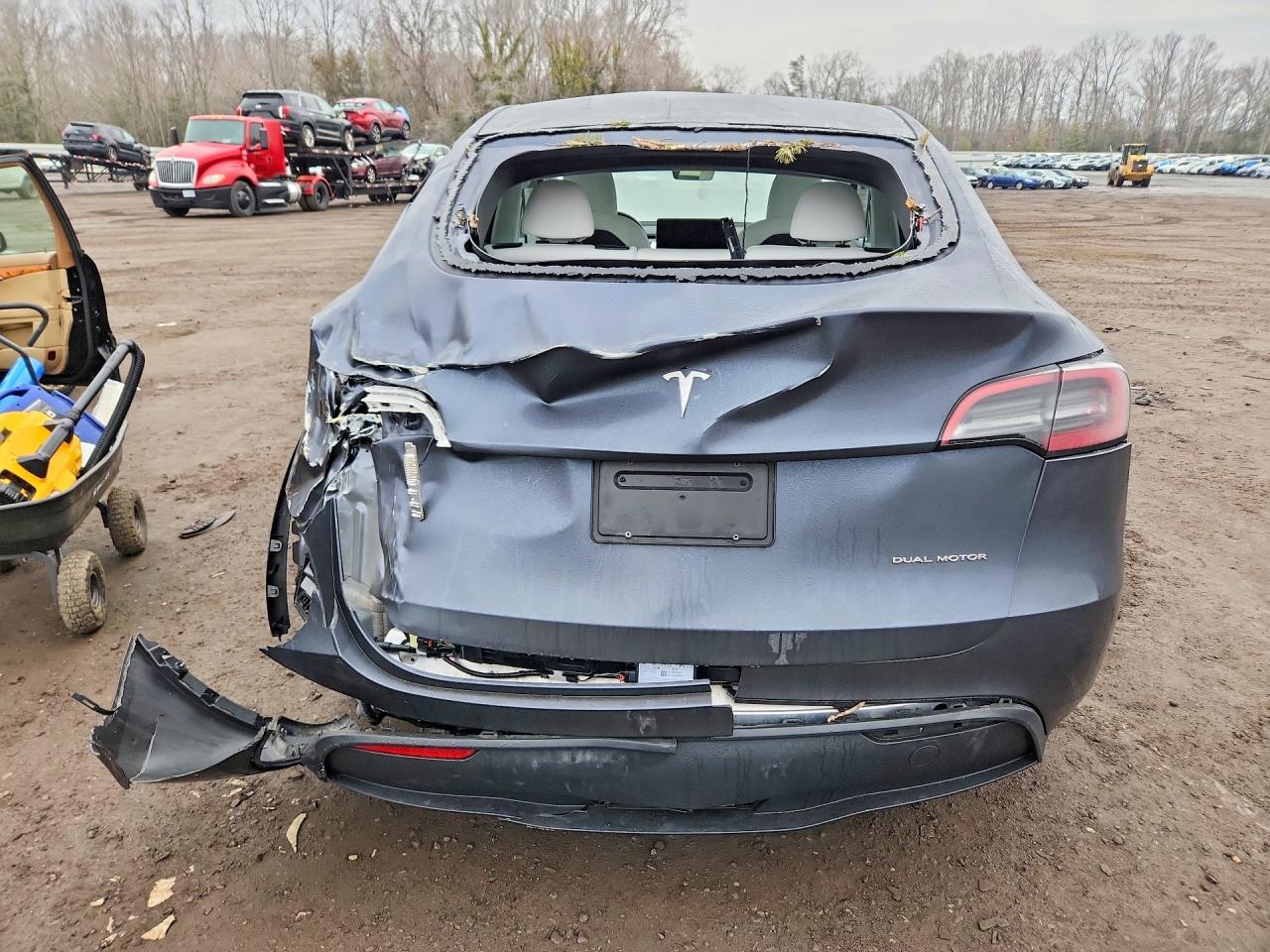 2023 TESLA MODEL Y