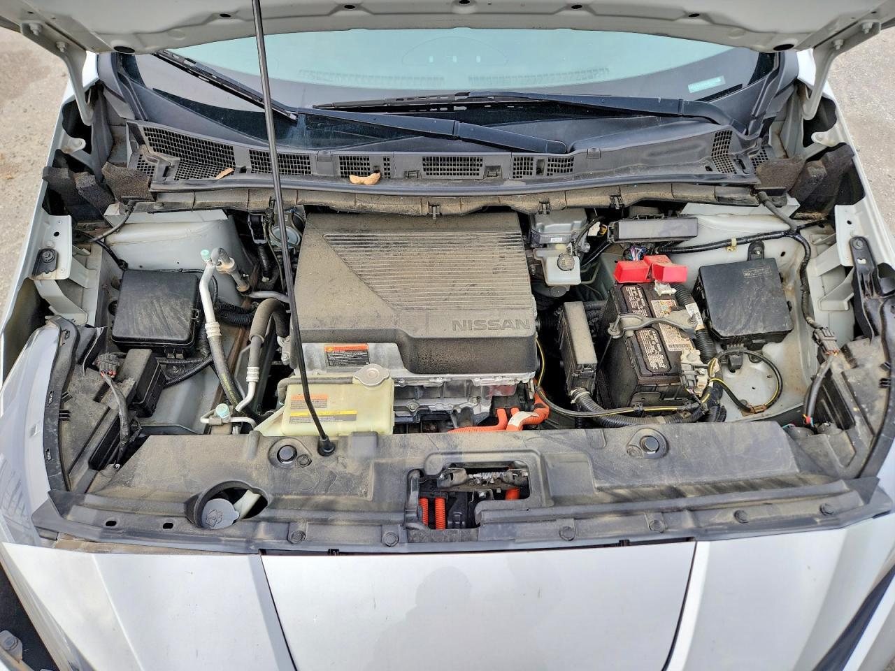 2018 NISSAN LEAF