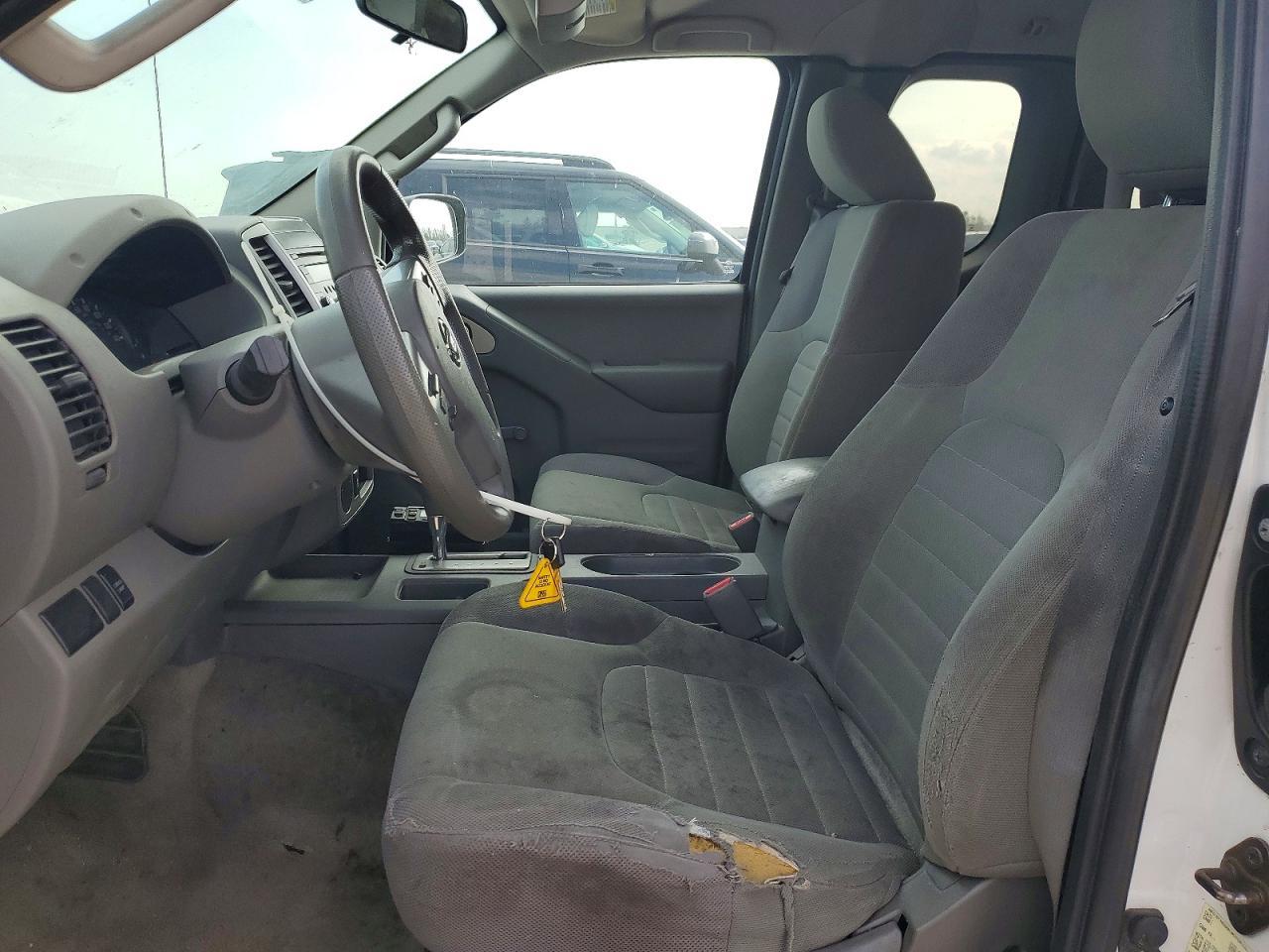 2015 NISSAN Frontier