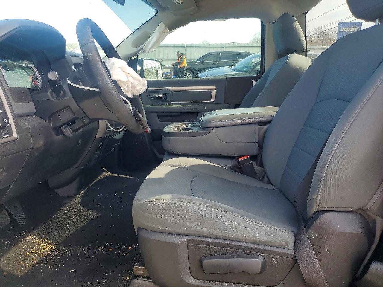 2014 RAM 1500 ST