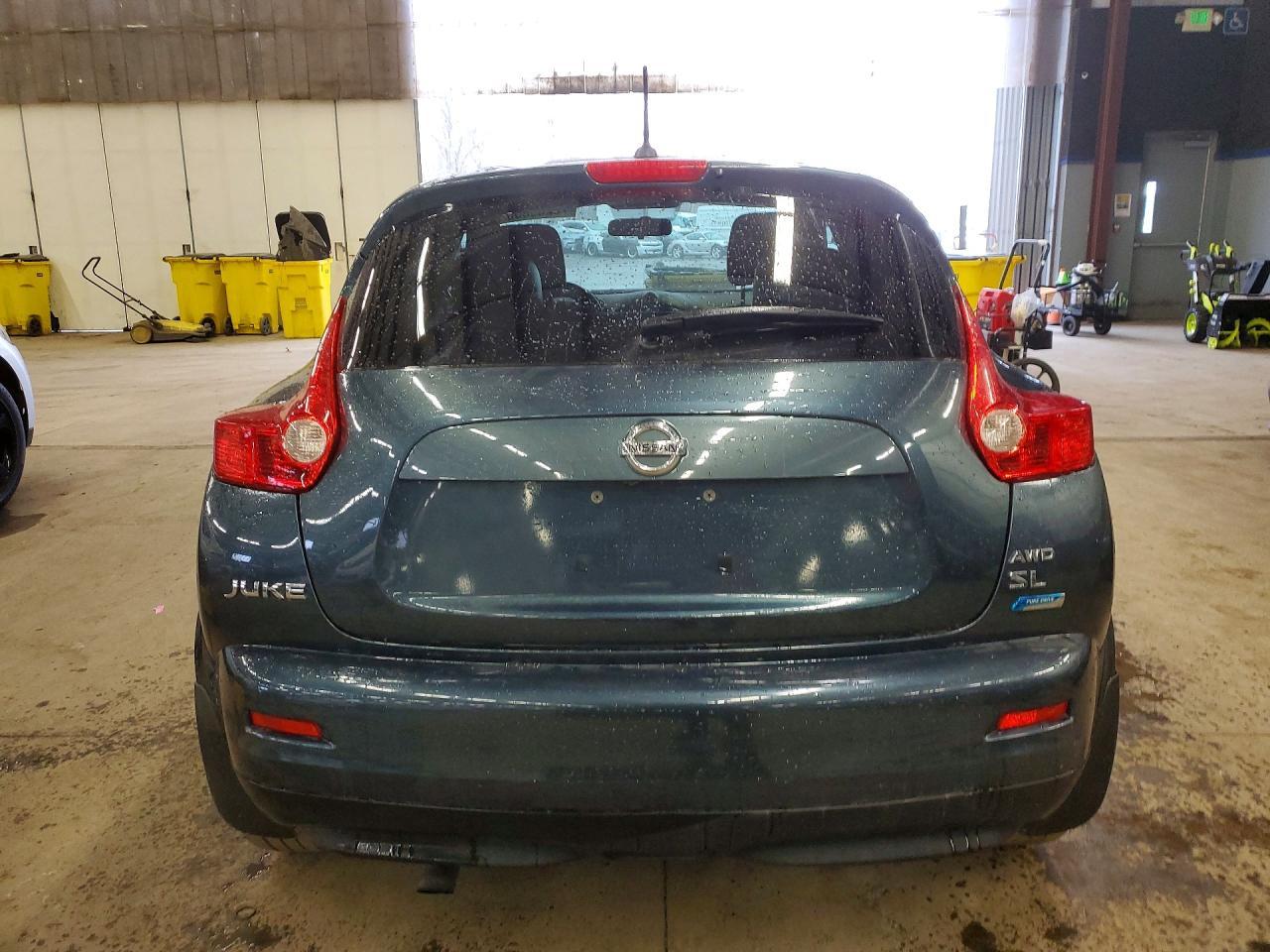 2014 NISSAN Juke
