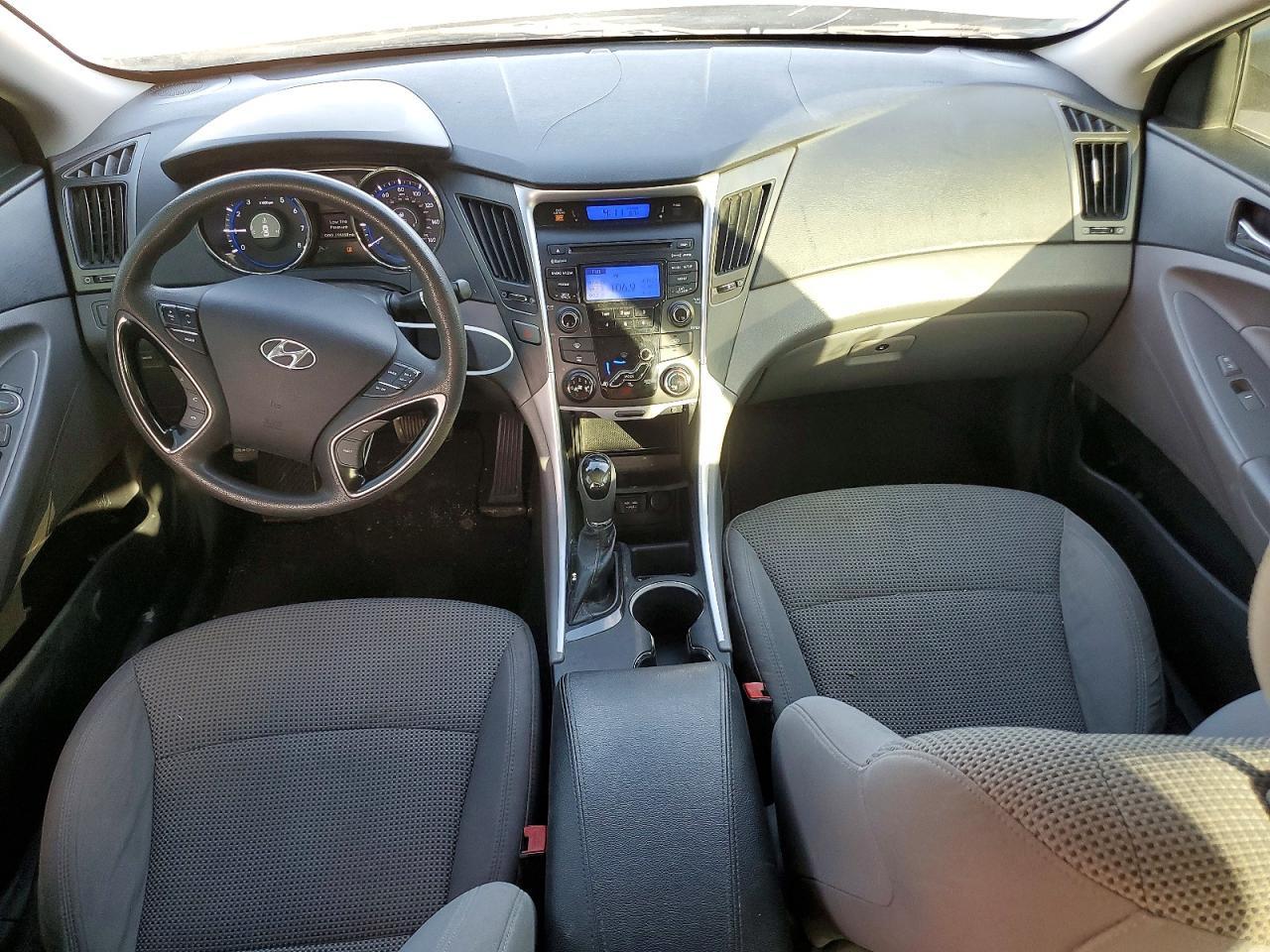 2013 HYUNDAI SONATA
