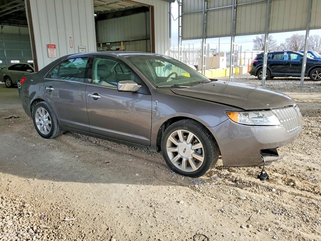 2012 LINCOLN MKZ