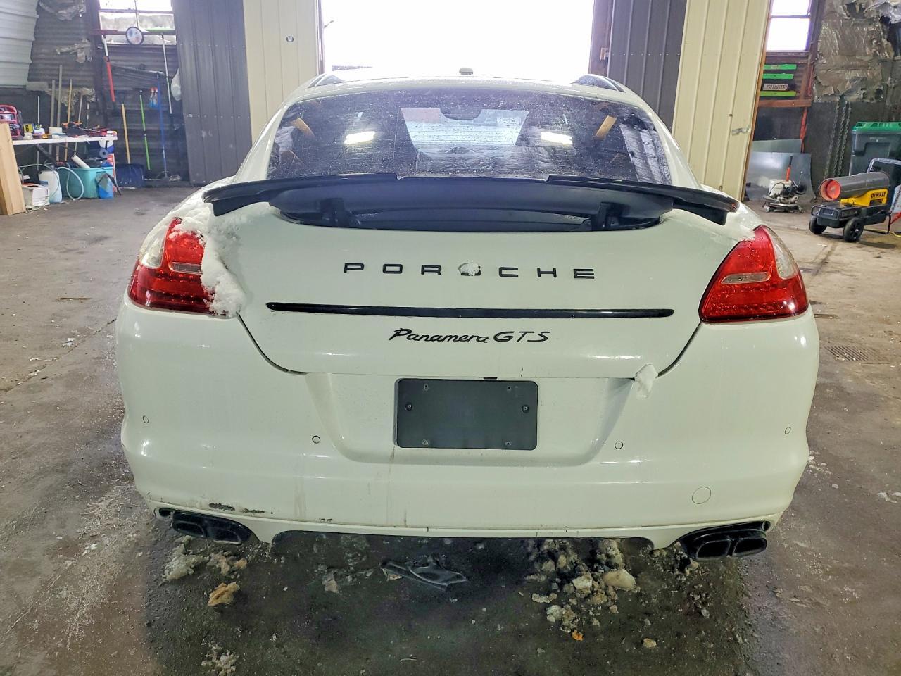2013 PORSCHE Panamera