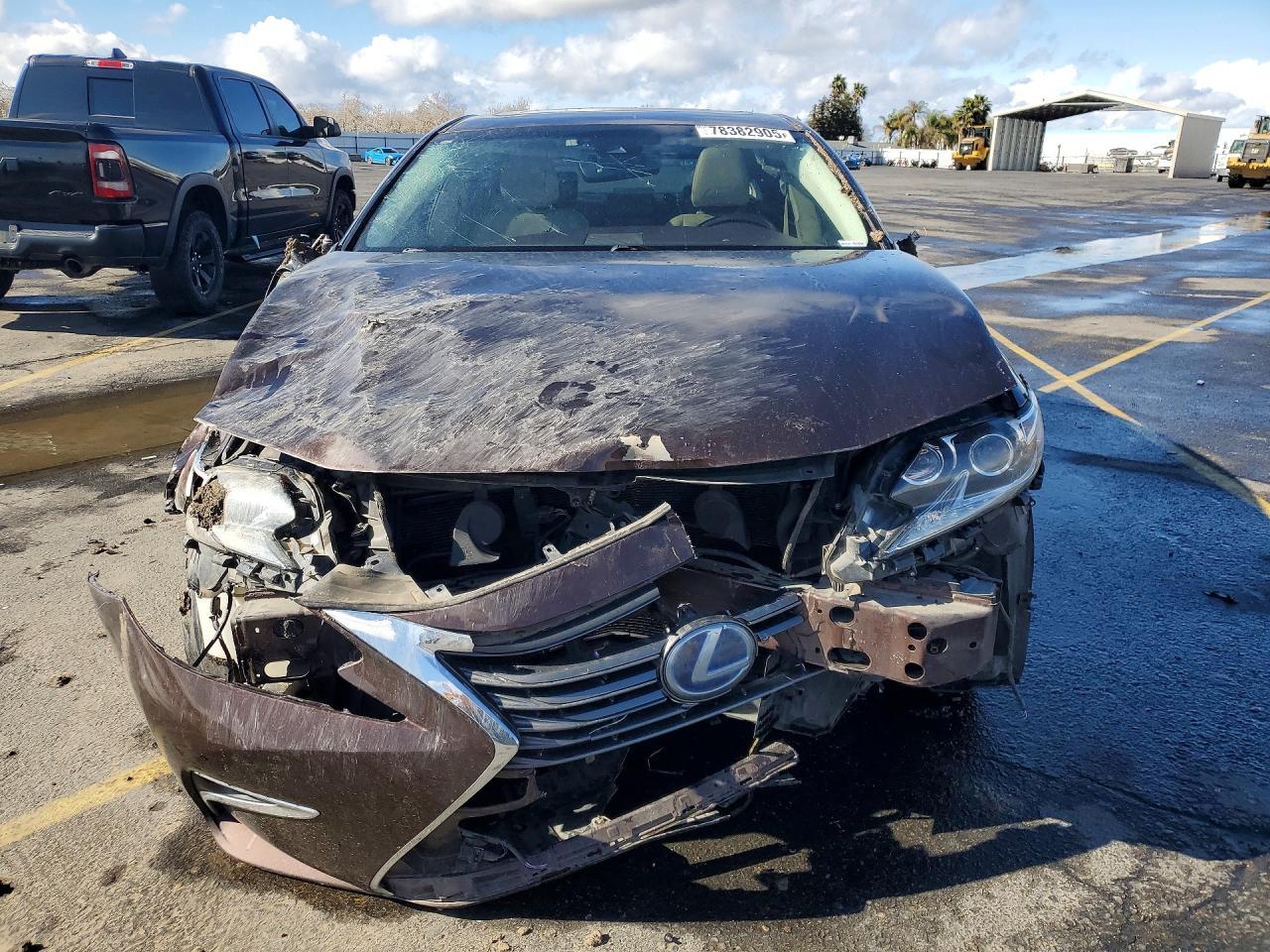 2016 LEXUS ES 300H