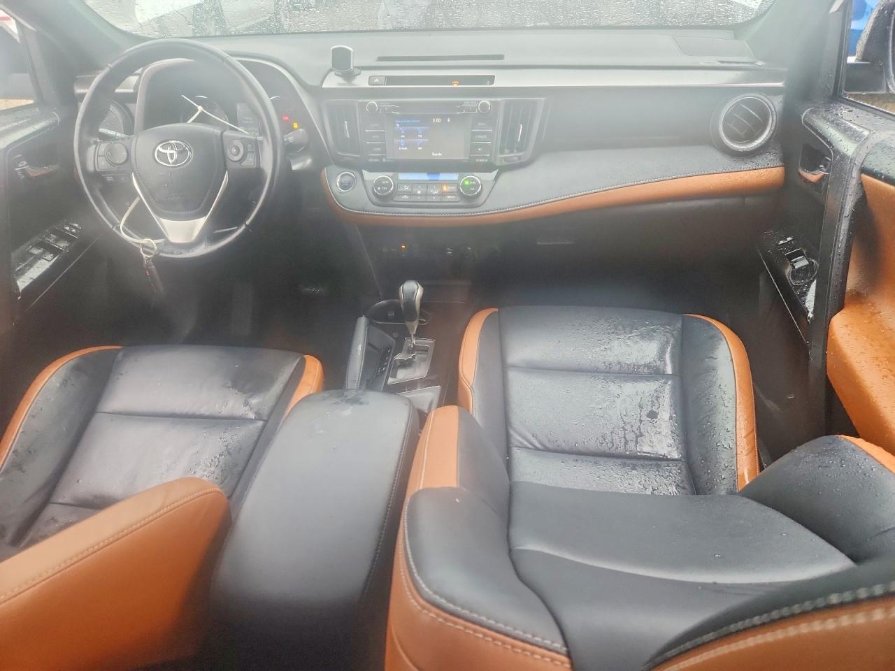 2016 TOYOTA RAV4