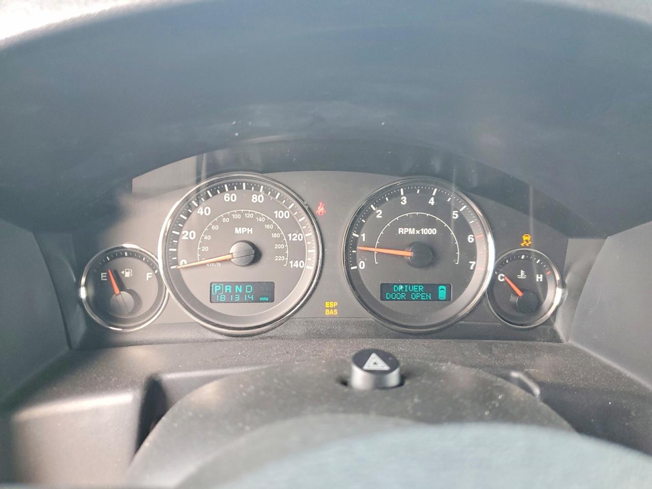 2006 JEEP Commander