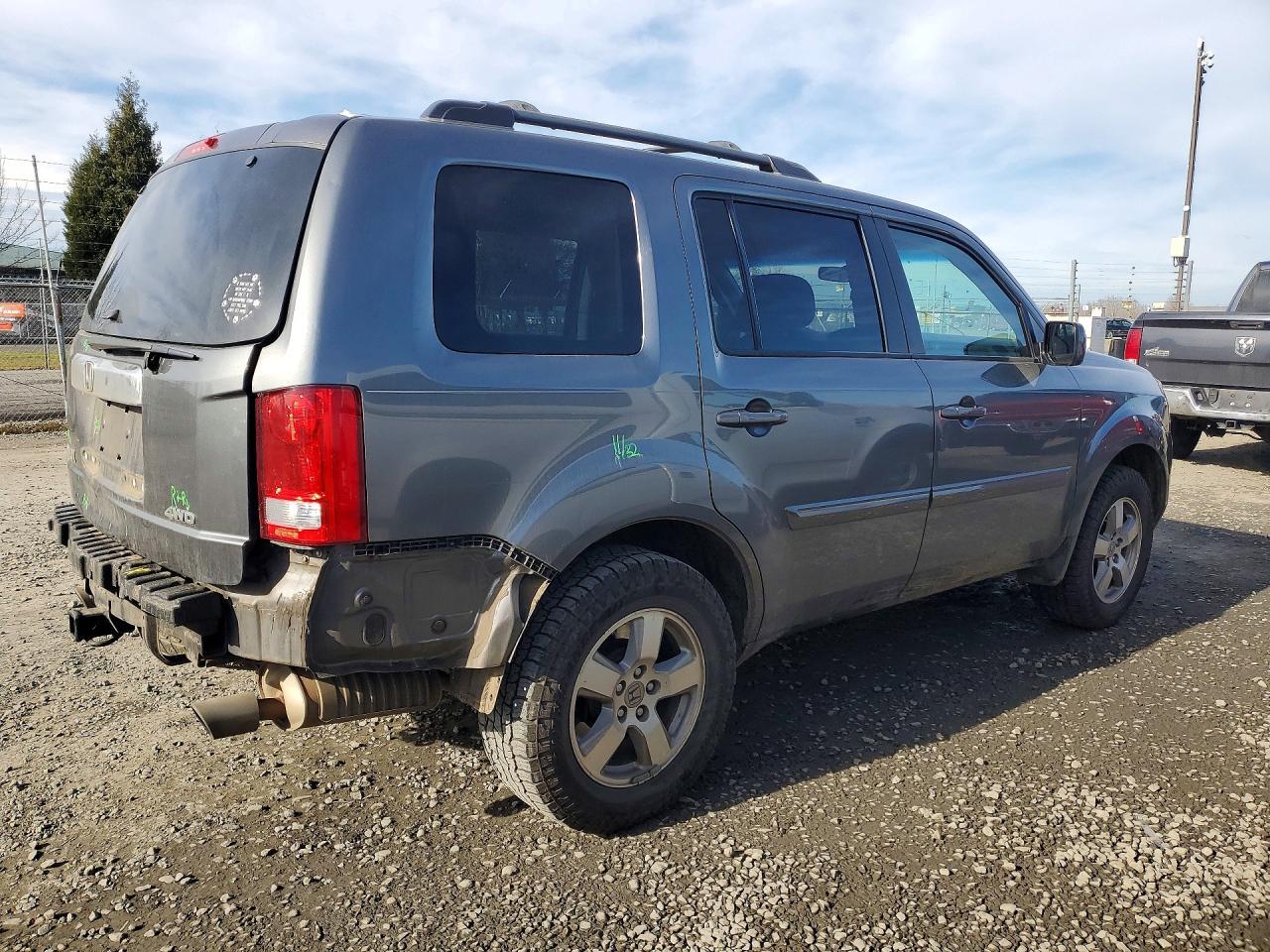 2011 HONDA PILOT