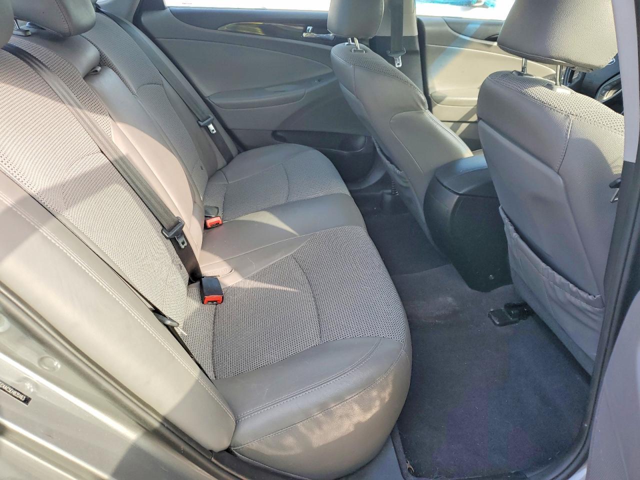 2014 HYUNDAI SONATA