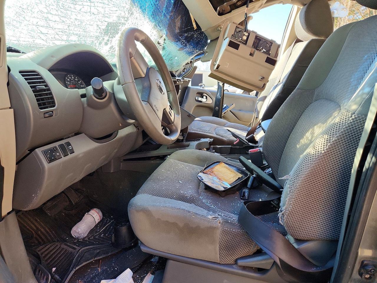 2006 NISSAN Frontier