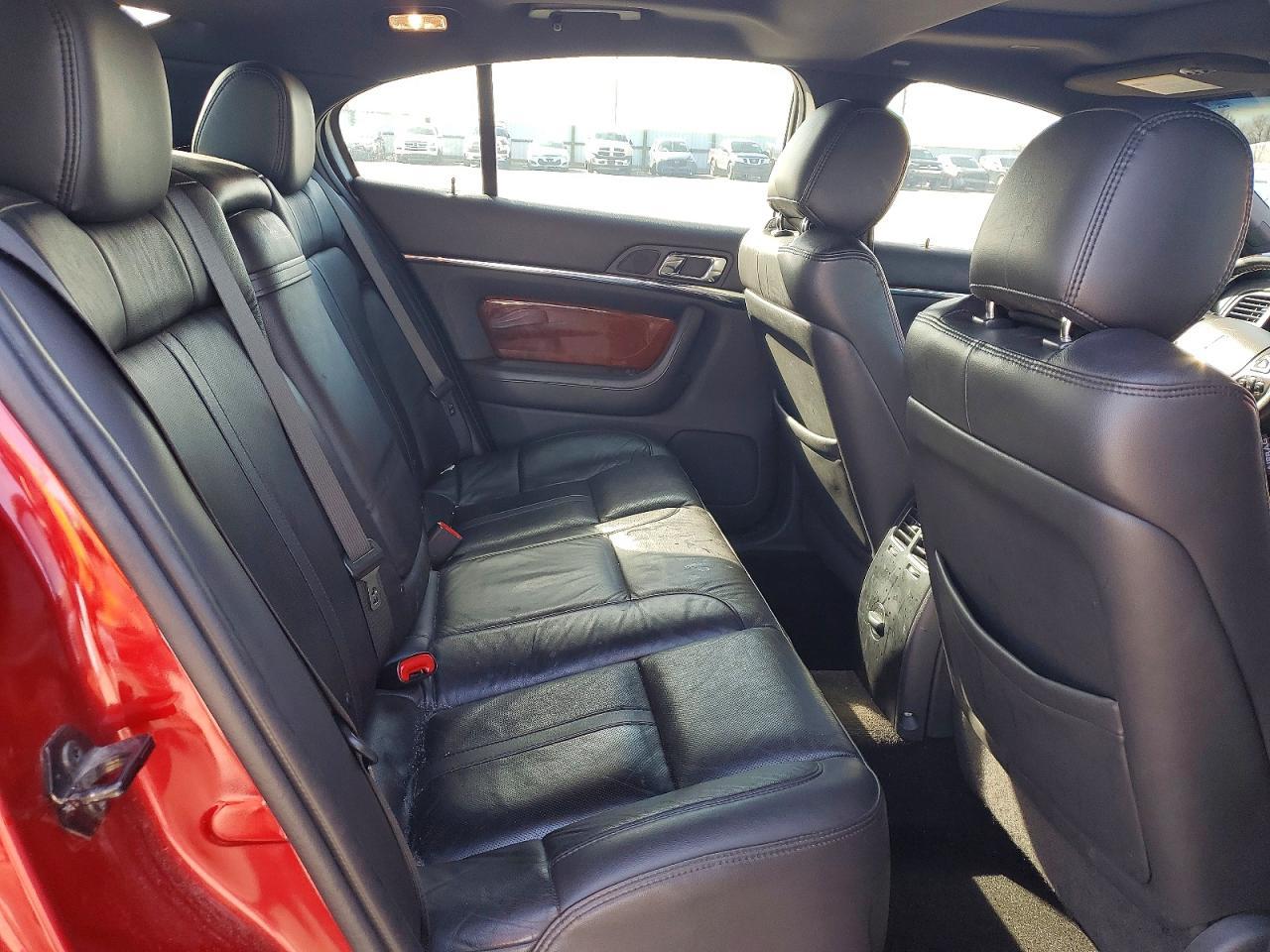 2014 LINCOLN MKS