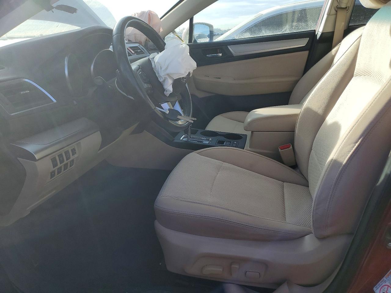 2015 SUBARU Outback