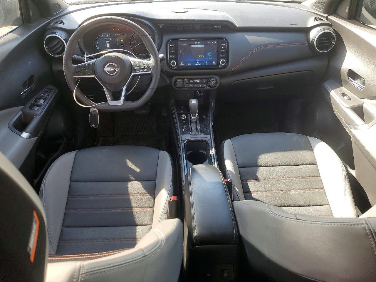 2024 NISSAN KICKS