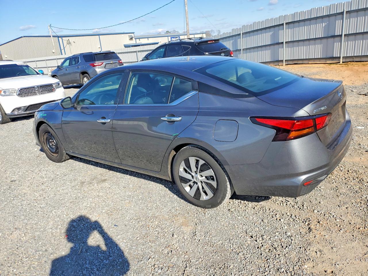 2022 NISSAN ALTIMA