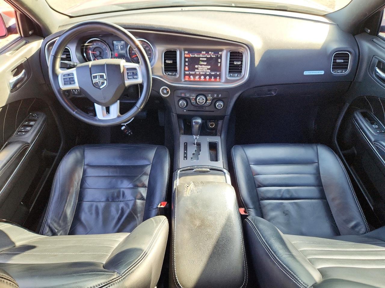 2011 DODGE CHARGER