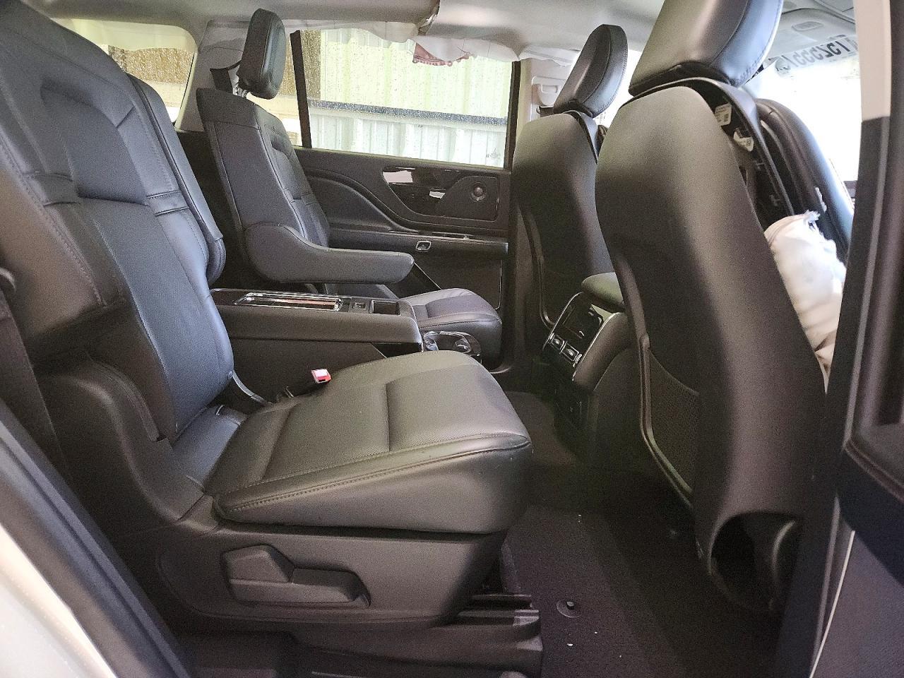 2025 LINCOLN Aviator