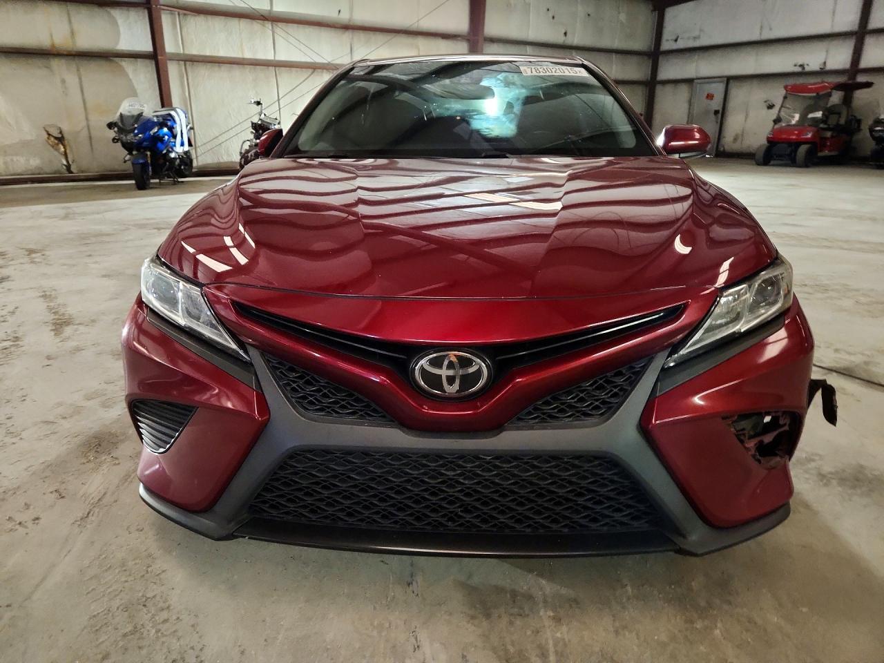 2018 TOYOTA CAMRY