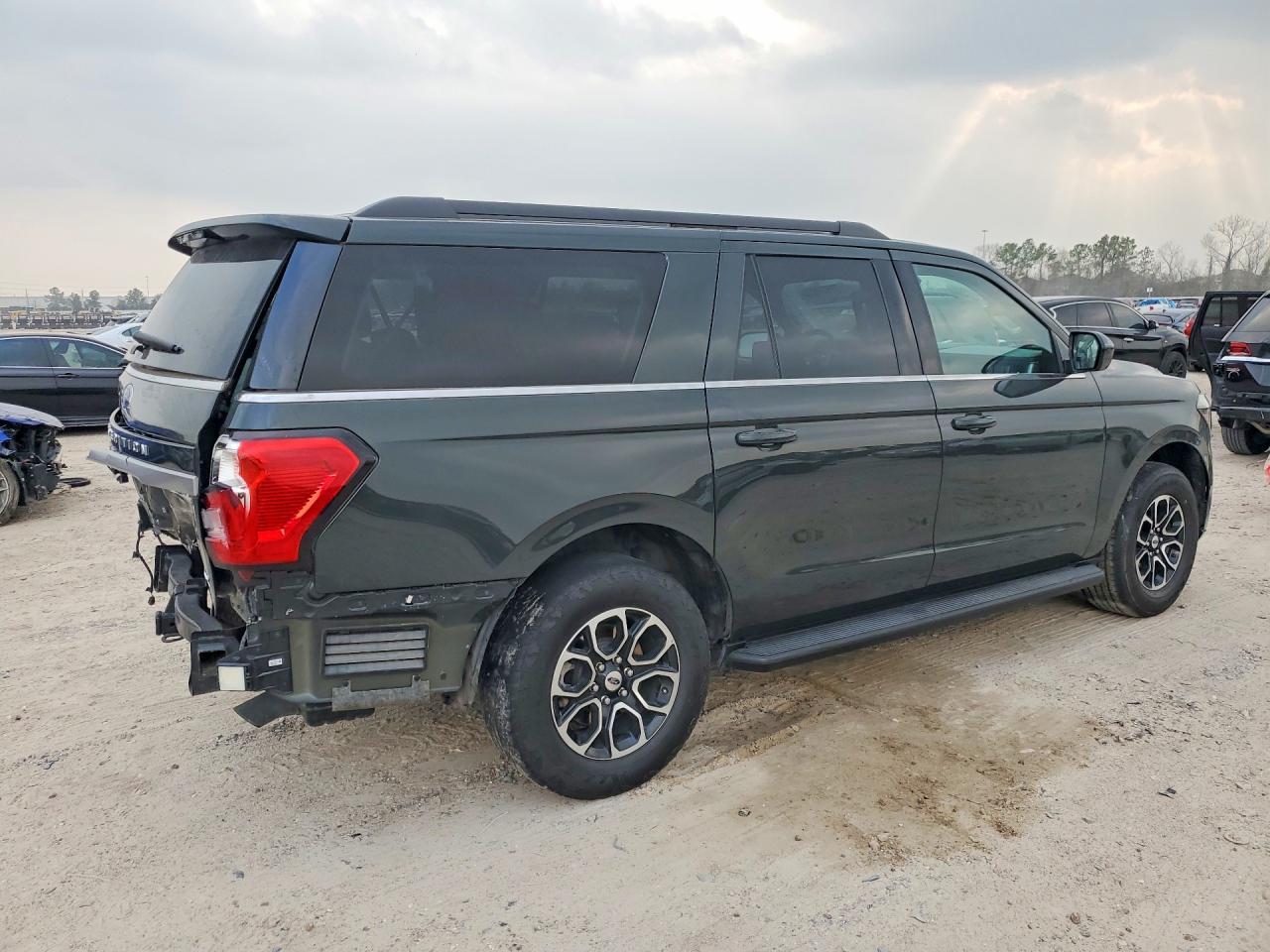 2022 FORD Expedition